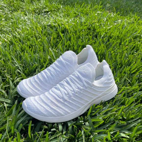 APL🔴 TechLoom Wave hybrid Running shoe size men 9 women 10.5 - Picture 6 of 14